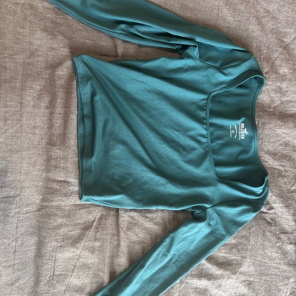 Hollister Teal Long Sleeve Crop Top